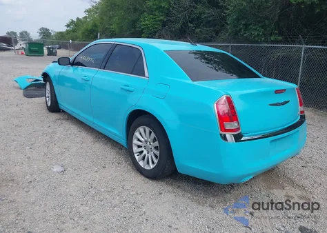 2013 Chrysler 300 Motown from USA, damaged, VIN 2C3CCAAG0DH508514
